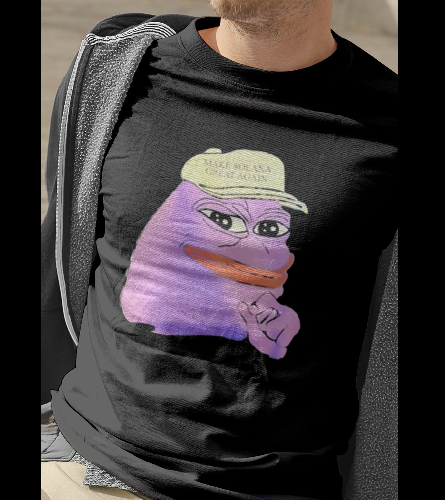 Purple Pepe Make Solana Great Again Hat T-Shirt