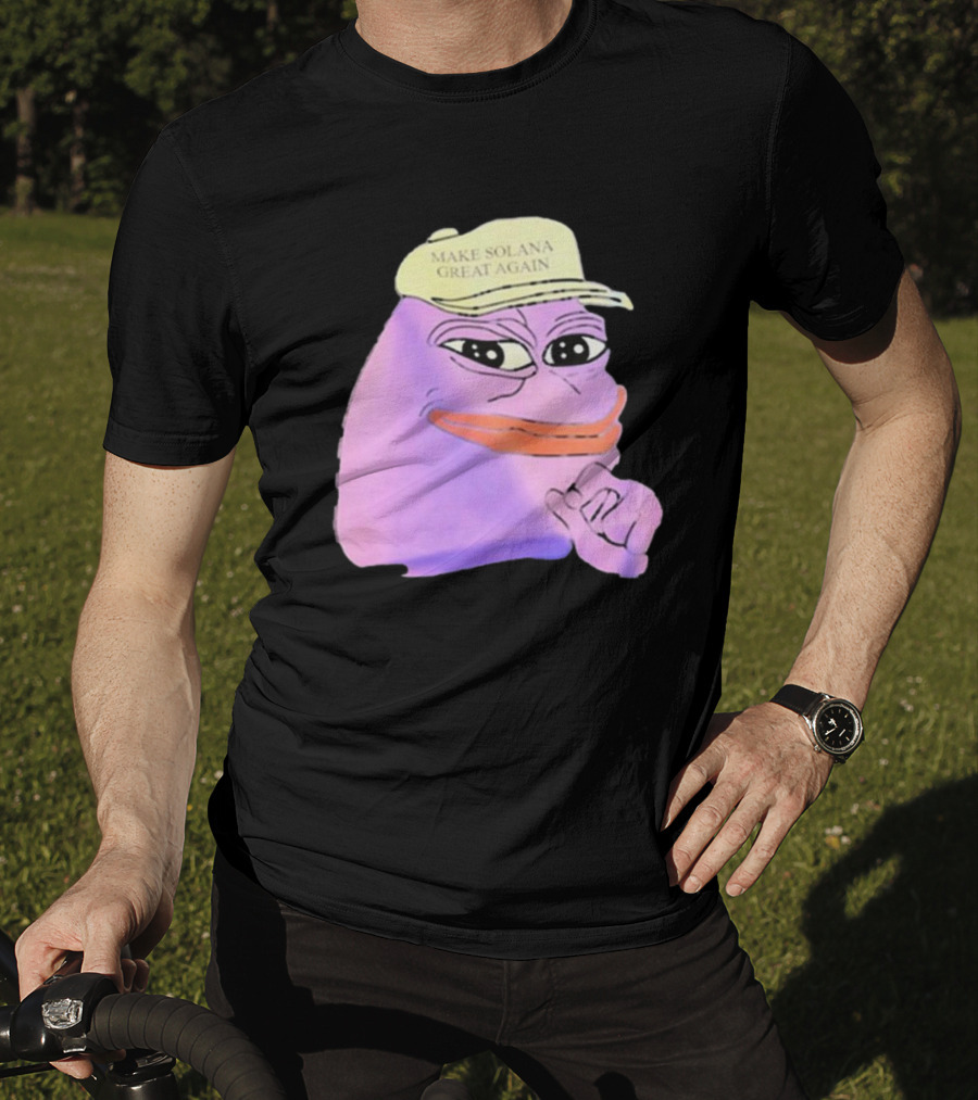 Purple Pepe Make Solana Great Again Hat T-Shirt