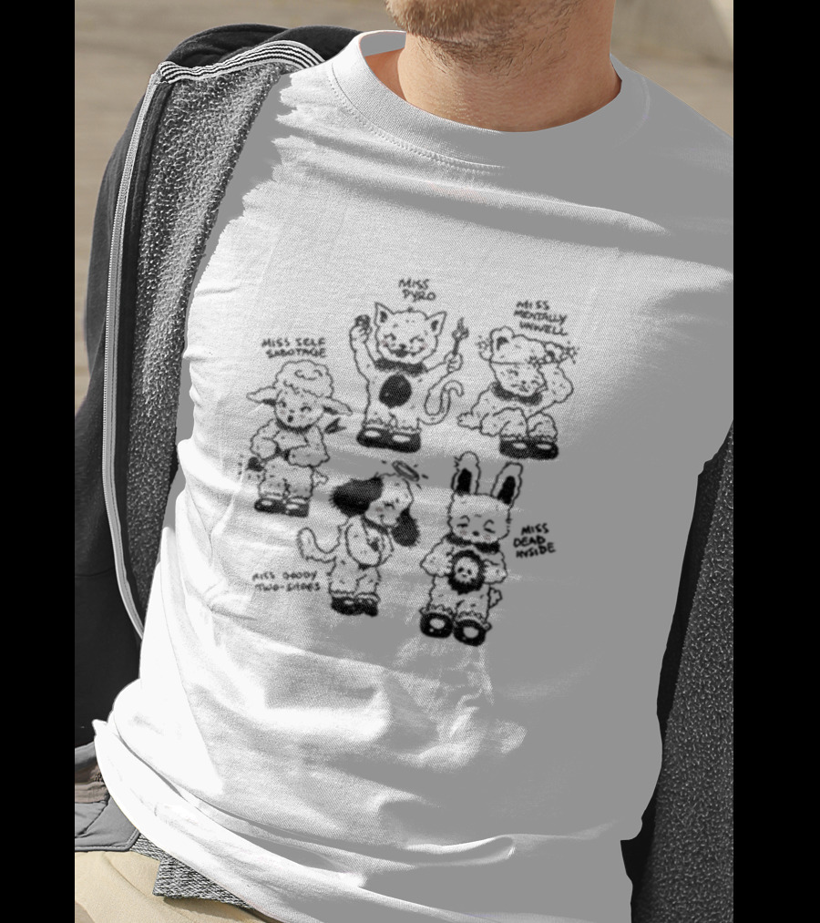 Bi Briggs Miss Pyro Miss Self-Sabotage Miss Mentally Unwell Miss Daddy Issues Miss Dead Inside Characters Raglan T-Shirt