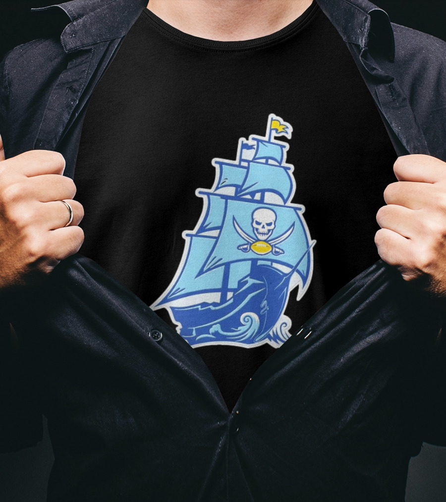 Tampa Bay Buccaneers Rays Ship Skull NFL MLB Mashup T-Shirt