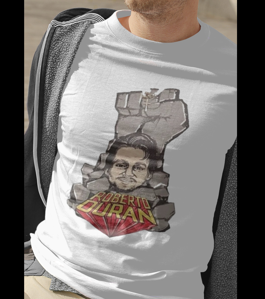 Roberto Duran Fist Breaking Through Vintage Boxing T-Shirt