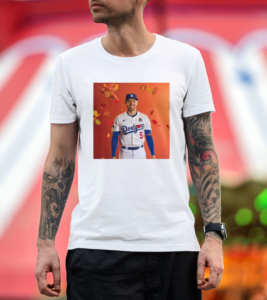 Freddie Freeman Unbe-Leaf-Able Los Angeles Dodgers Autumn Spirit T-Shirt