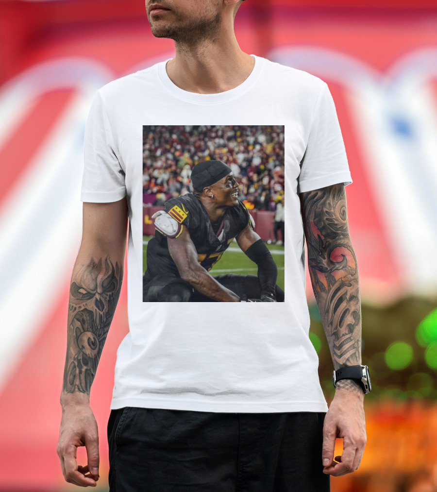 Jayden Daniels Washington Commanders Smiling Through It All Can’t Believe This Is My Life Hail Mary T-Shirt