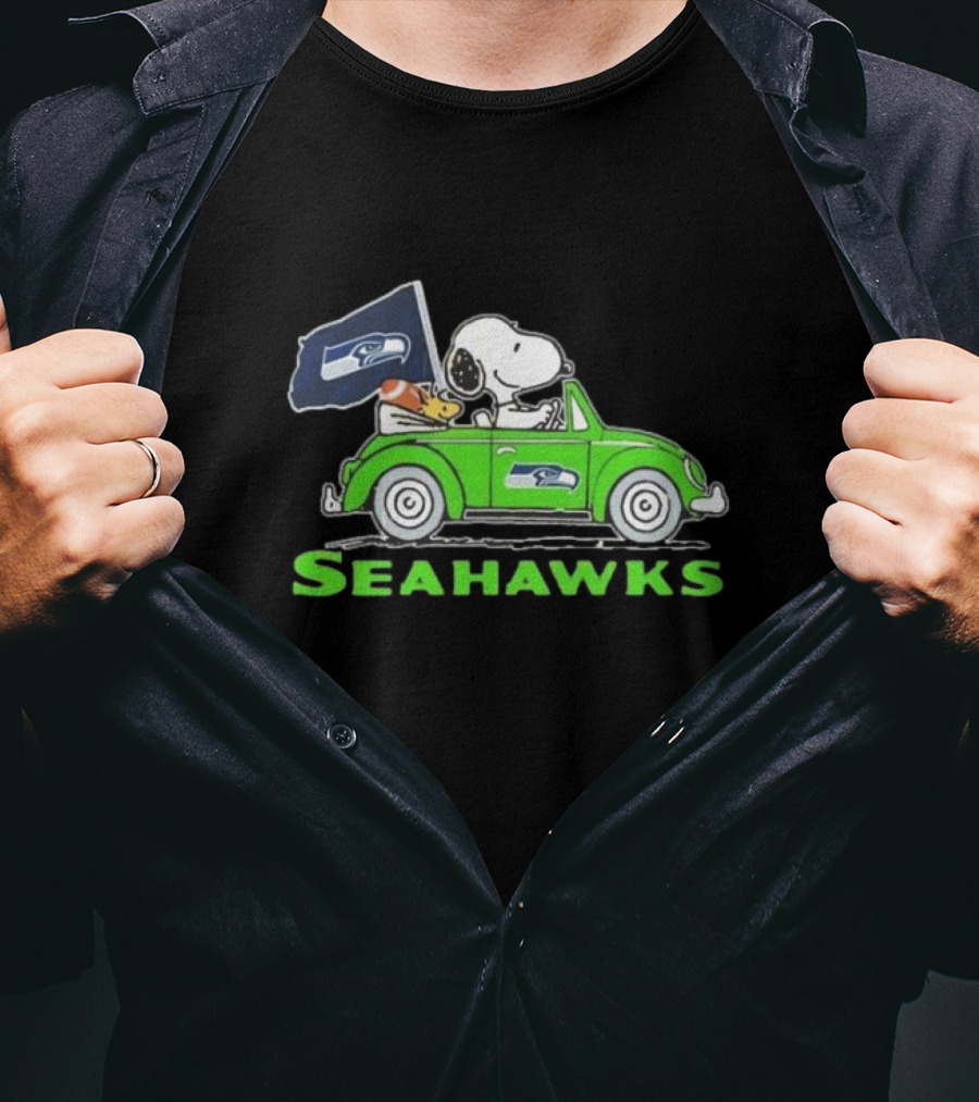 Snoopy And Woodstock Driving Seattle Seahawks Car T-Shirt
