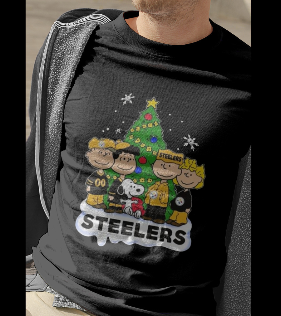 Peanuts Characters Pittsburgh Steelers Christmas T-Shirt