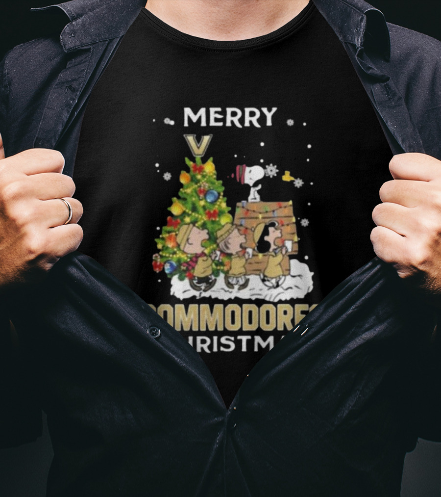 Vanderbilt Commodores Snoopy And Friends Merry Christmas T-Shirt