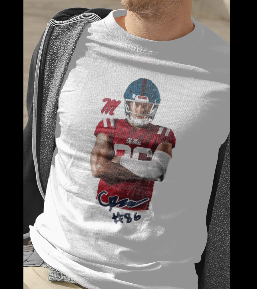 Caden Prieskorn Ole Miss Rebels #86 Signature Portrait M T-Shirt