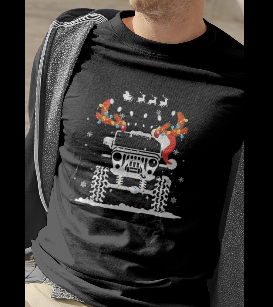 Jeep Reindeer Antlers Santa Sleigh Christmas Lights T-Shirt