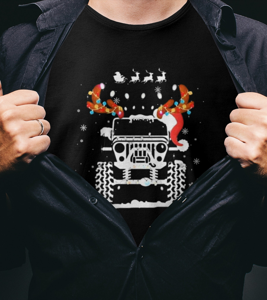 Jeep Reindeer Antlers Santa Sleigh Christmas Lights T-Shirt