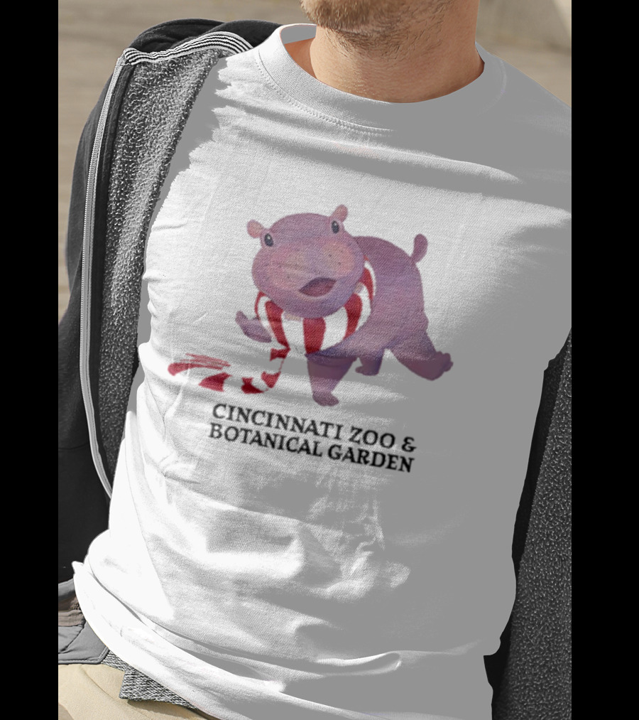 Cincinnati Zoo And Botanical Garden Holiday Scarf Fiona T-Shirt