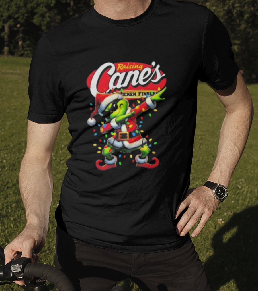 Grinch Santa Dabbing Raising Cane’s Chicken Fingers Christmas T-Shirt