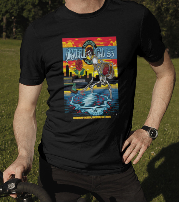 Grateful Dead Dave's Picks Volume 53 Riverfront Coliseum Cincinnati OH 10 2 76 T-Shirt