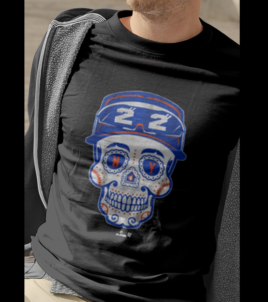 Juan Soto NY Mets Sugar Skull MLB Baseball 2025 Queens T-Shirt