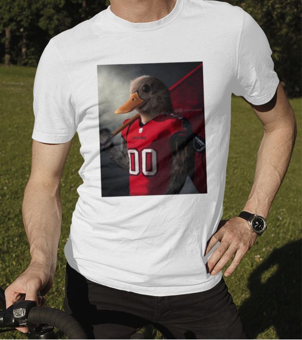 Tampa Bay Buccaneers Signed The Duck To A 5-year, $250 Million Deal, Per Sources T-Shirt