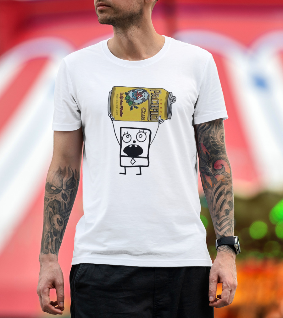 Doodlebob Holding Pacifico Clara La Cerveza del Pacifico Beer Can T-Shirt