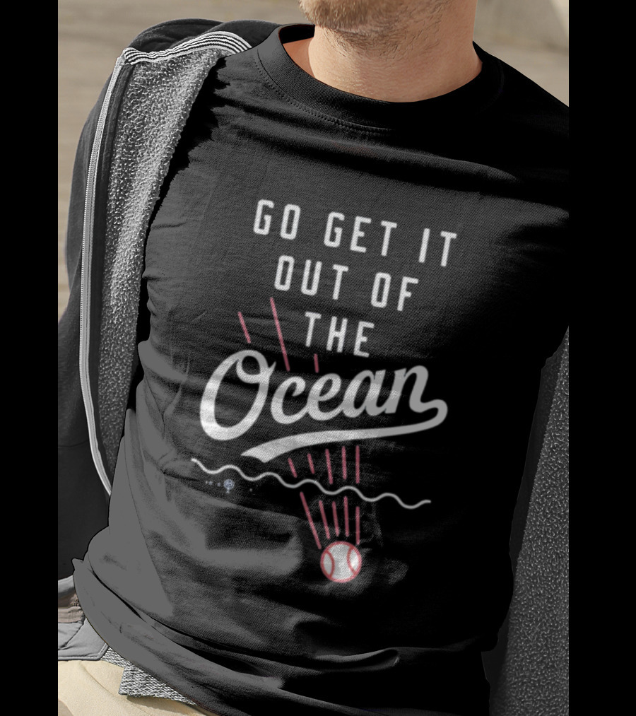 Los Angeles Dodgers Go Get It Out Of The Ocean Baseball Wave T-Shirt