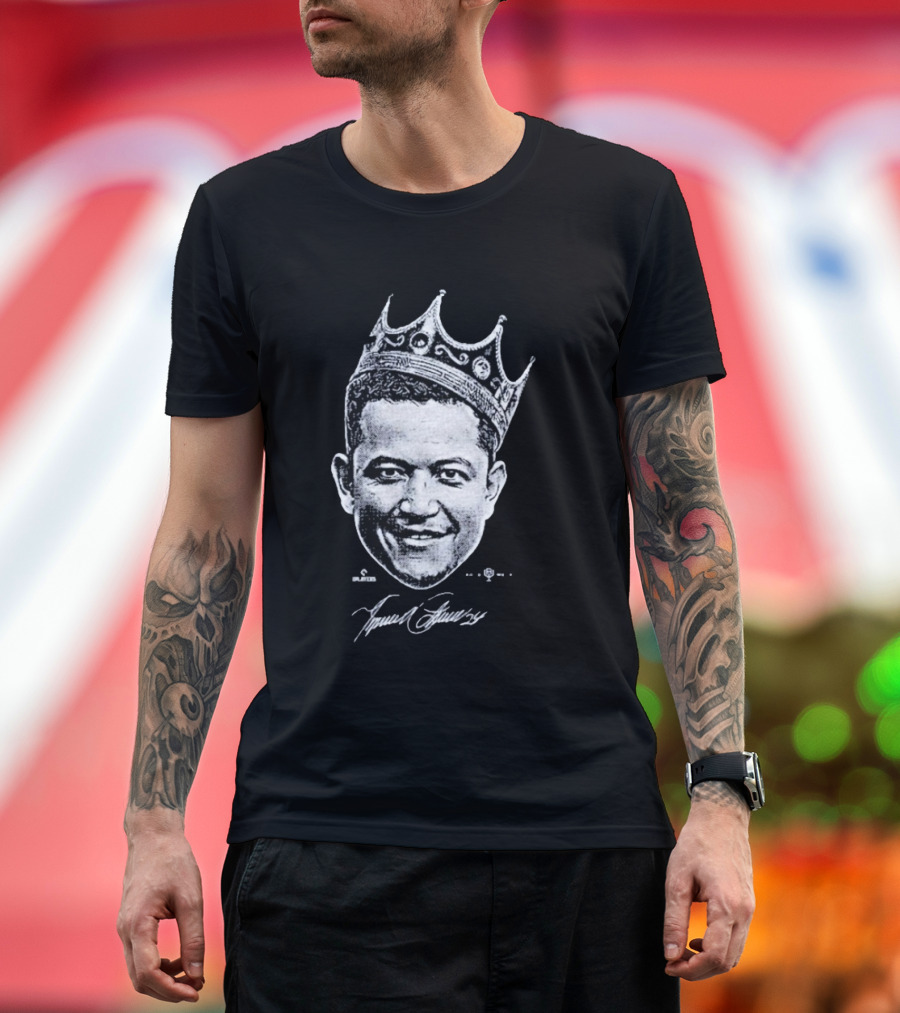 Miguel Cabrera Crown Portrait with Signature T-Shirt