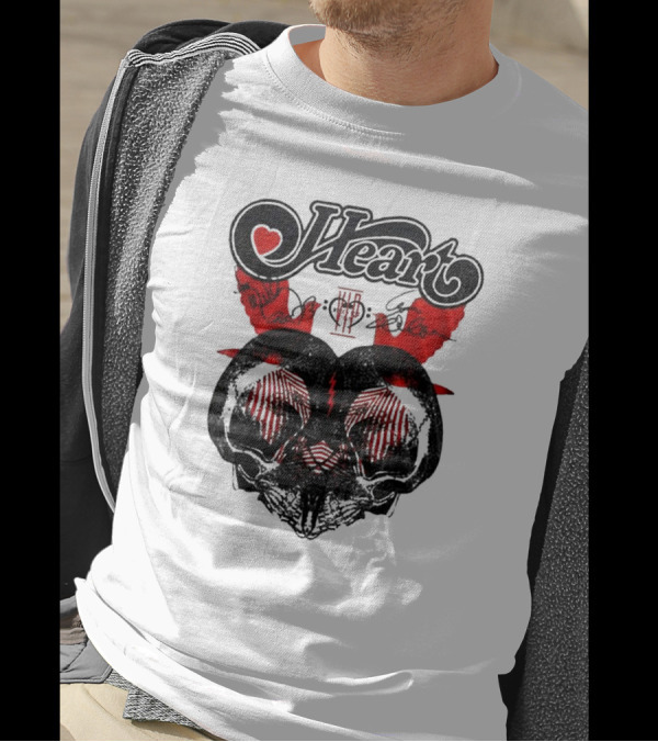 Heart Royal Flush Tour 2025 Playing Card Motif With Heart And Lightning Bolt T-Shirt