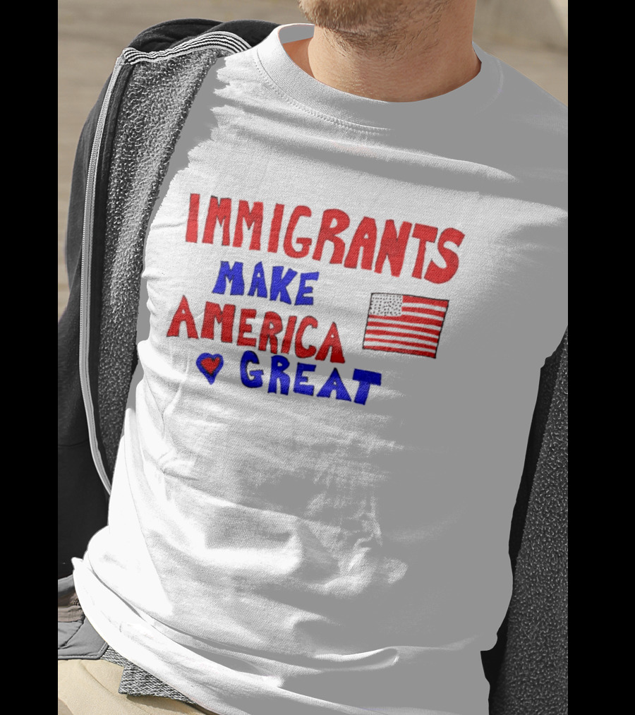 Immigrants Make America Great Heart Flag 2025 T-Shirt