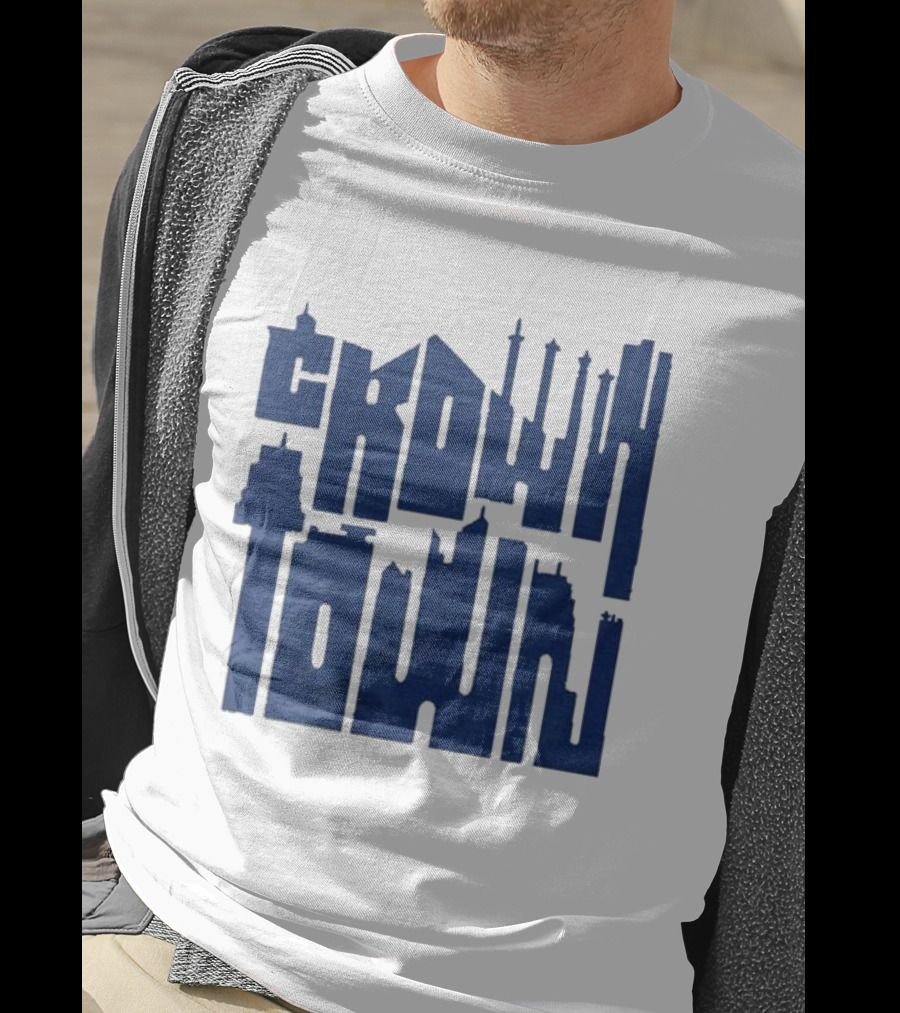 Kansas City Royals Crown Town Skyline Text Art T-Shirt