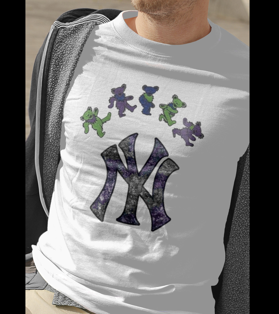 New York Yankees Grateful Dead Bears Night 2025 T-Shirt