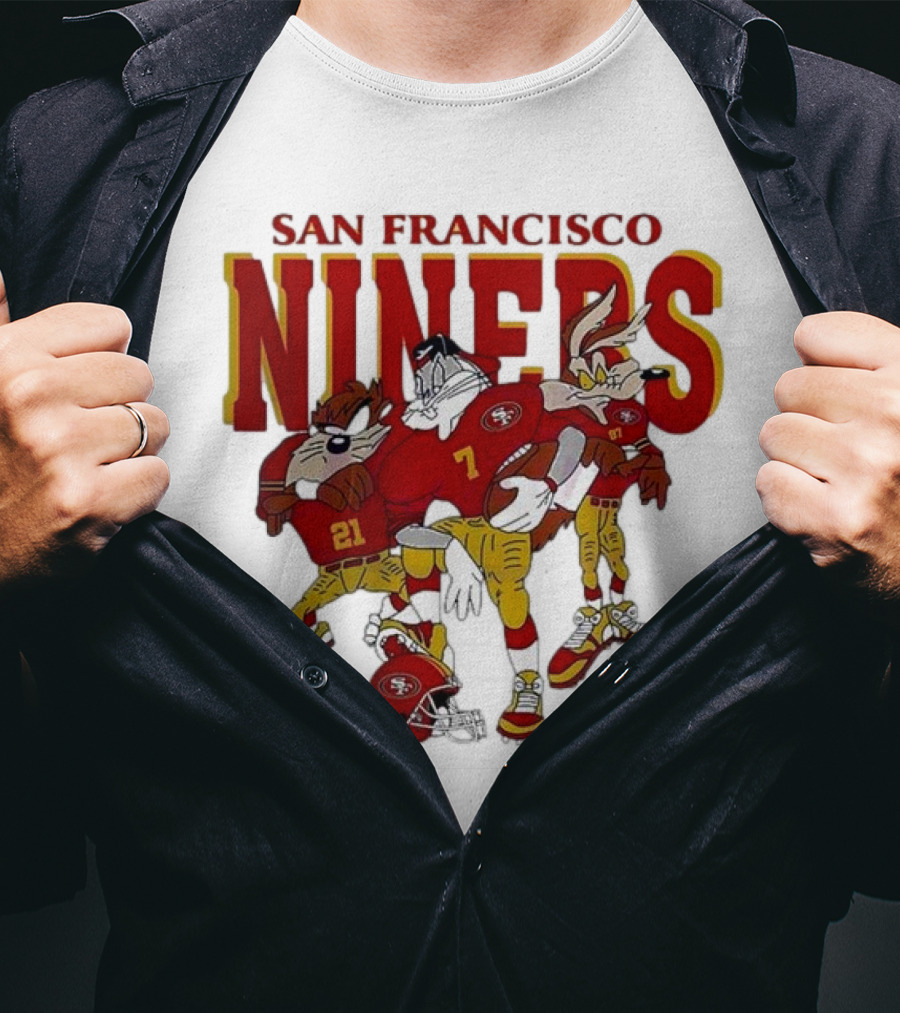 San Francisco 49ers Looney Tunes Cartoon Characters In Team Uniforms T-Shirt