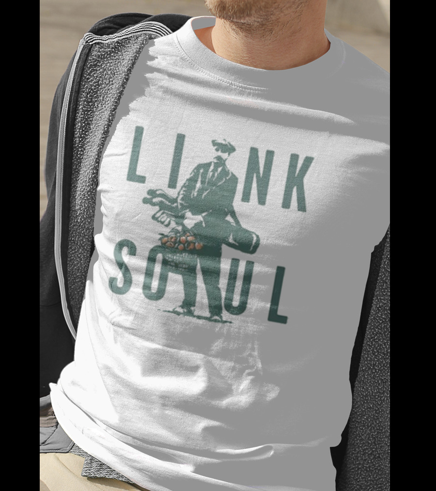 Link Soul Practice Makes Peaches Golfer With Golf Clubs And Peaches T-Shirt