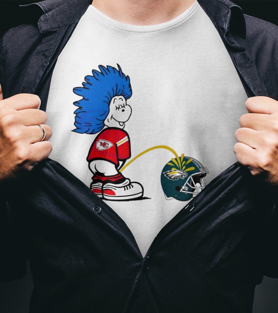Thing One Kansas City Chiefs Piss On Philadelphia Eagles 2025 T-Shirt