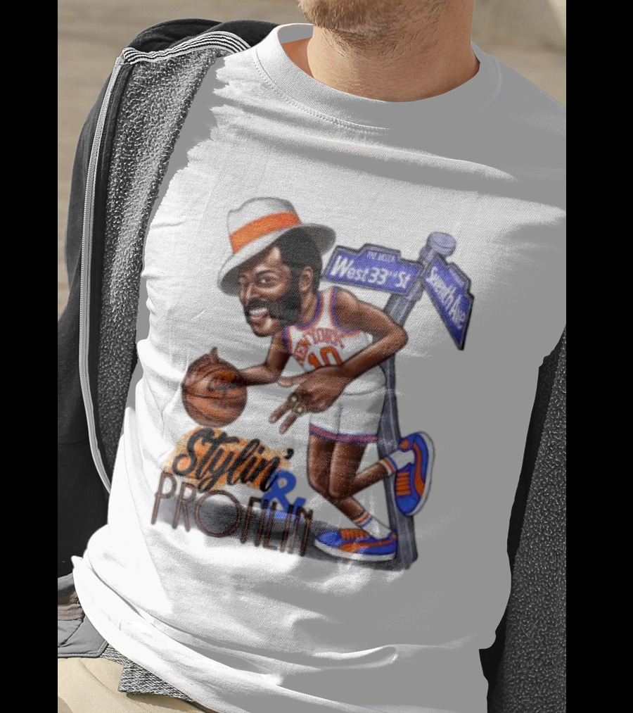 West 33rd St Seventh Ave Clyde Stylin Profilin New York Knicks Walt Frazier T-Shirt