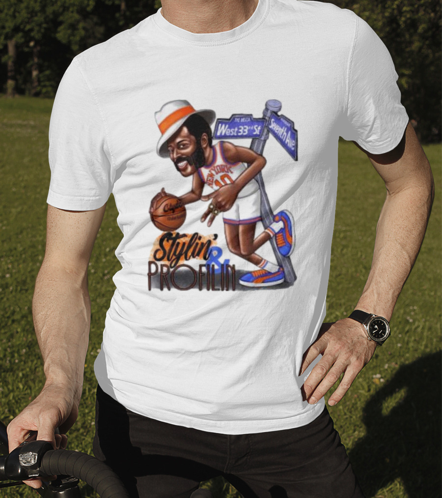 West 33rd St Seventh Ave Clyde Stylin Profilin New York Knicks Walt Frazier T-Shirt