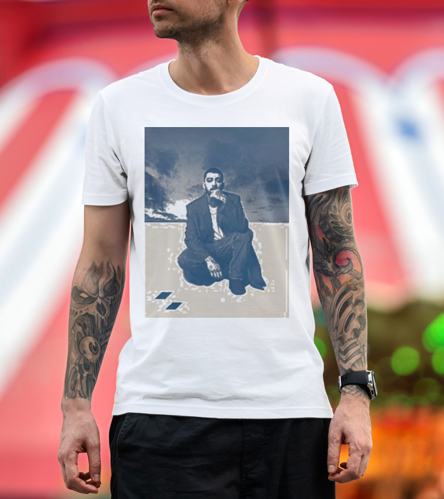 Zayn Look Up Dark Sky Crouching Pose T-Shirt