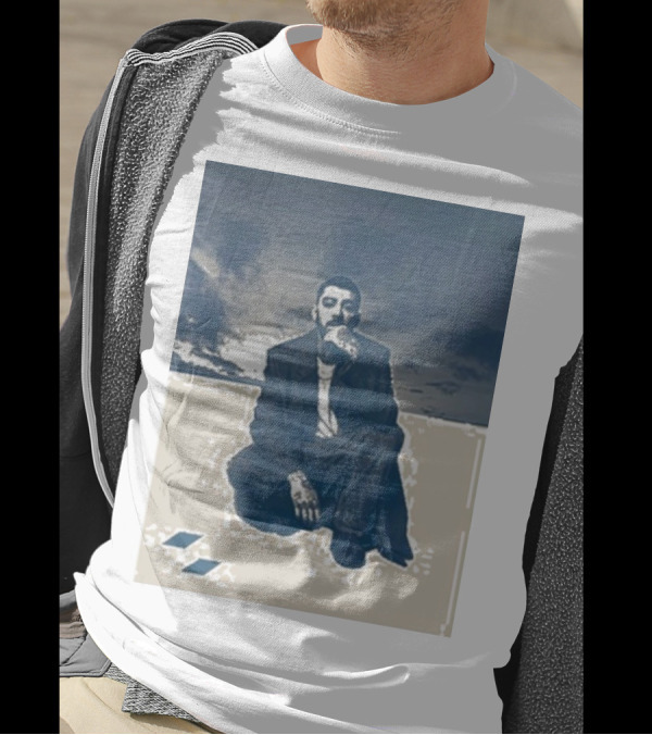 Zayn Look Up Dark Sky Crouching Pose T-Shirt