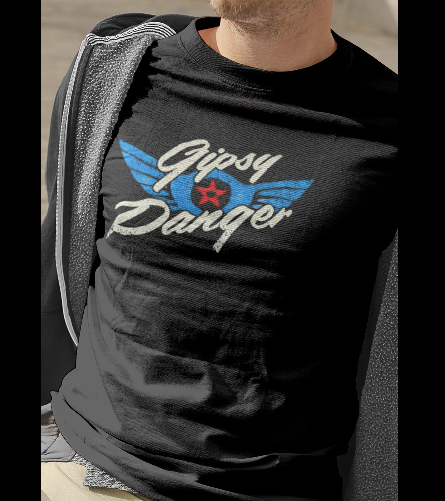 Gipsy Danger Blue Wings Red Star T-Shirt