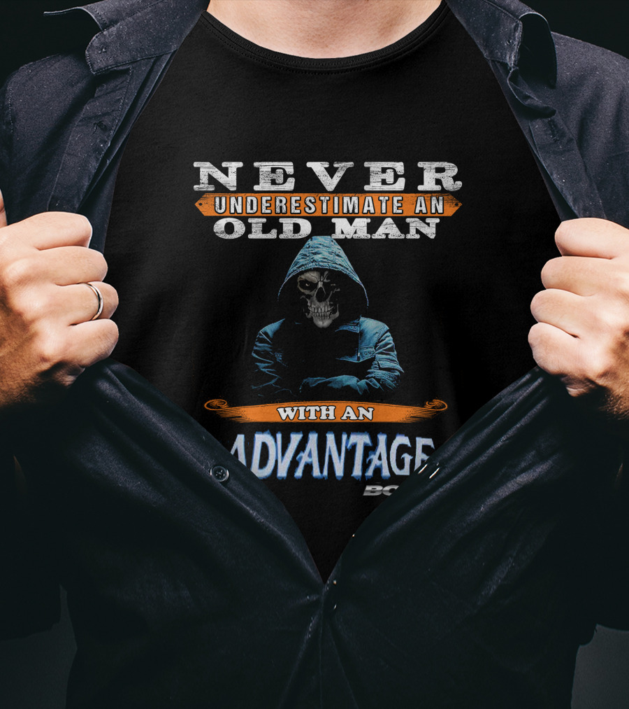 Never Underestimate An Old Man With An Advantage Boat T-Shirt