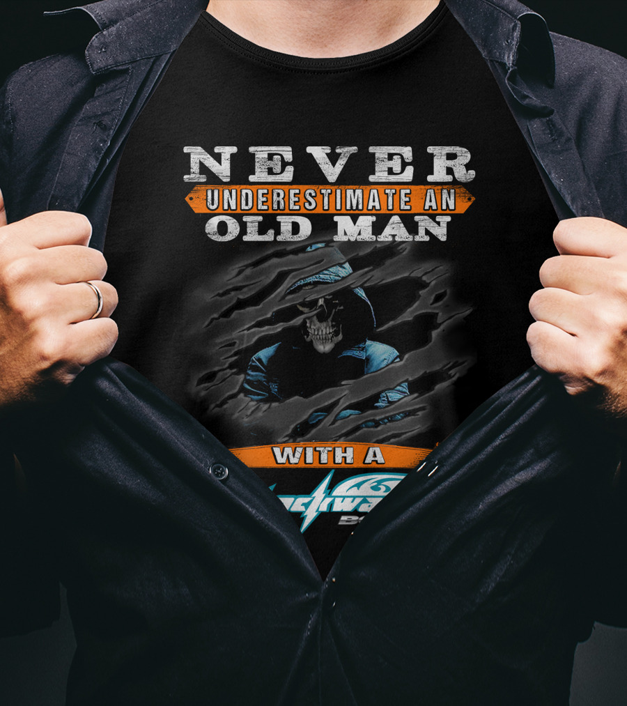 NEVER UNDERESTIMATE AN OLD MAN WITH A SHOCKWAVE BOAT T-Shirt