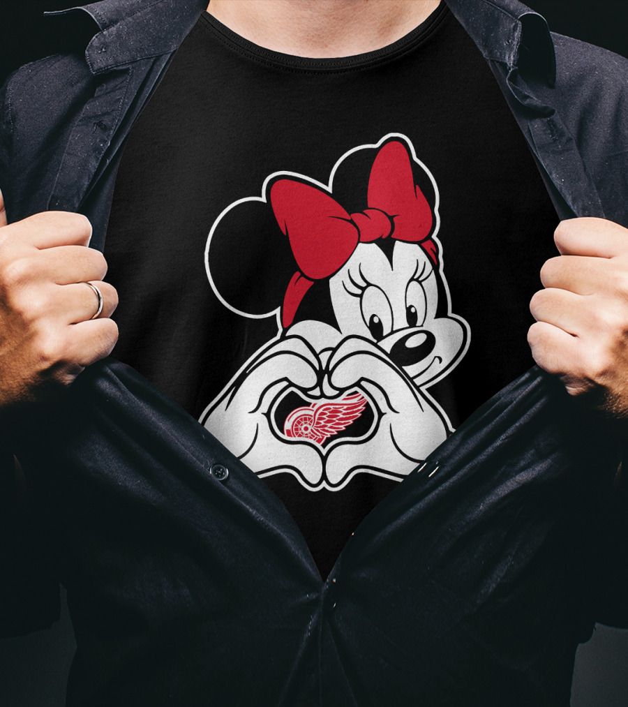 Minnie Mouse Heart Hands Detroit Red Wings T-Shirt