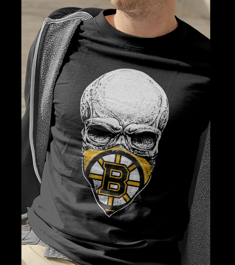 Boston Bruins Skull Mask Hockey T-Shirt