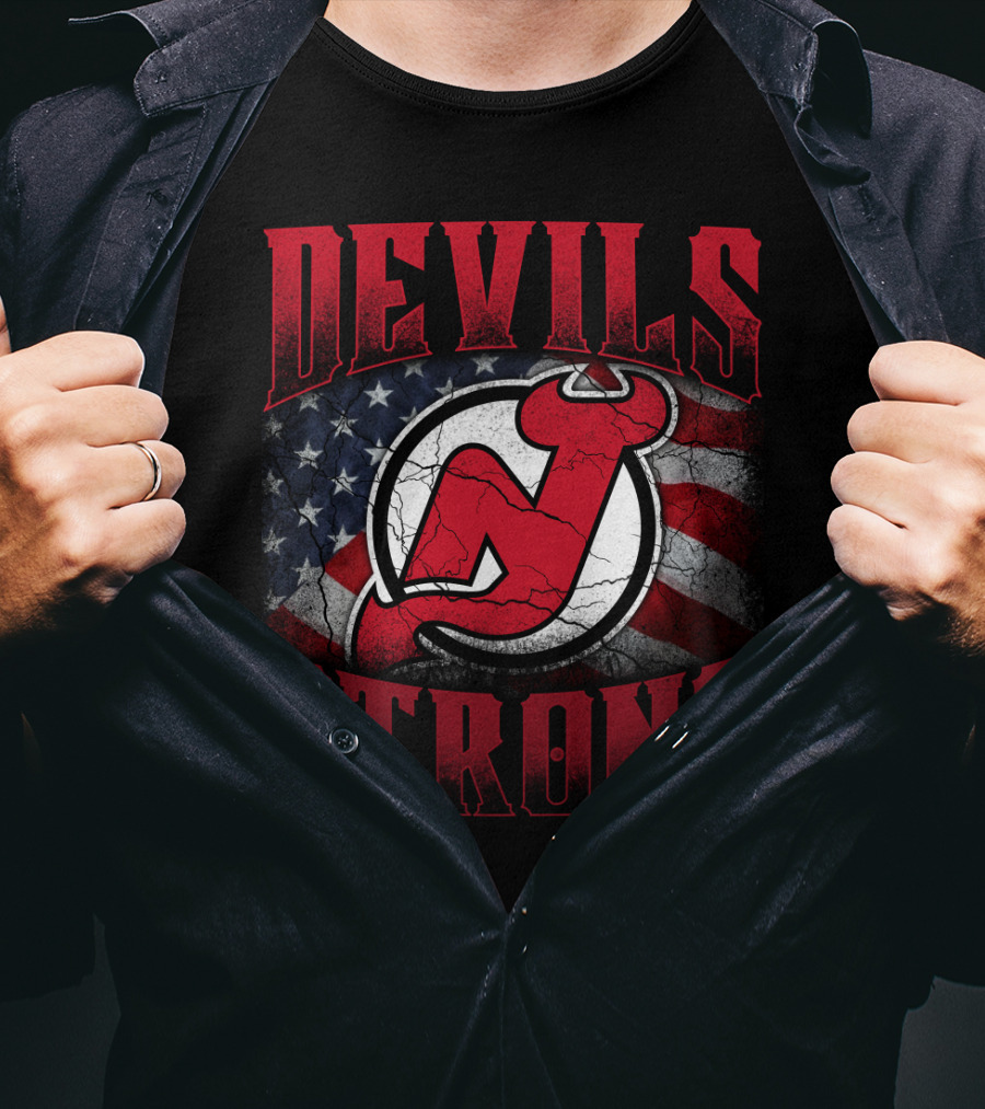 Devils Strong New Jersey Devils American Flag T-Shirt