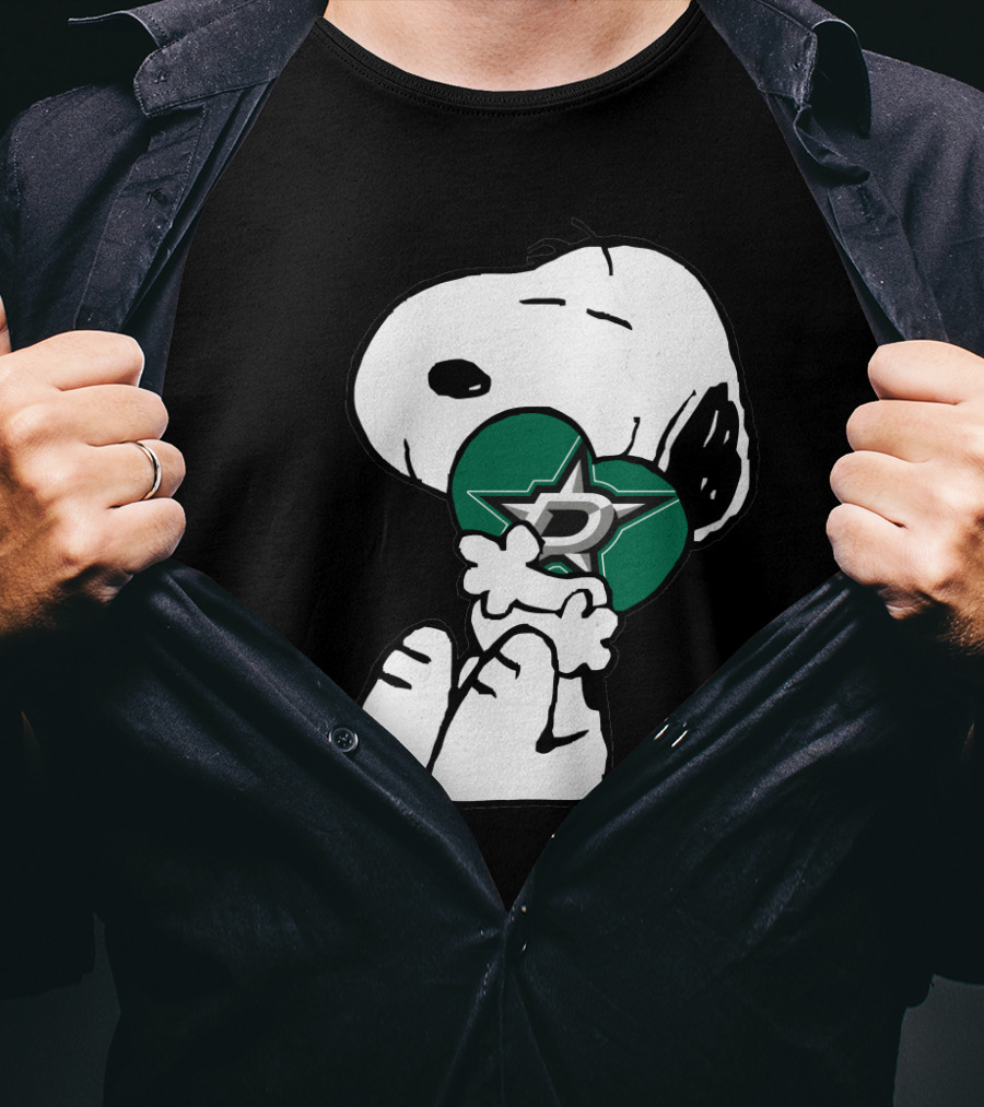 Snoopy Dallas Stars Hugging Nhl Hockey T-Shirt