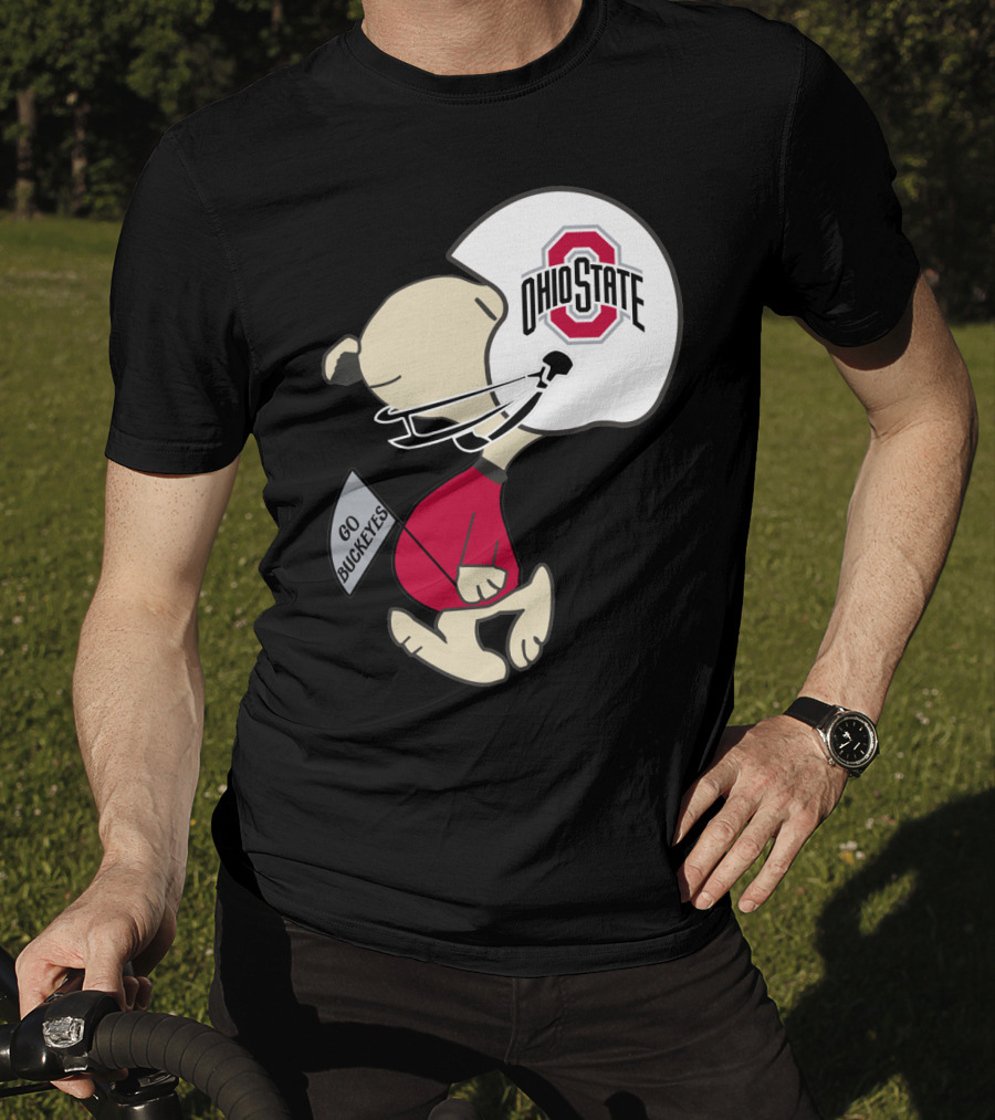 Snoopy Ohio State Buckeyes Go Buckeyes Football Helmet T-Shirt