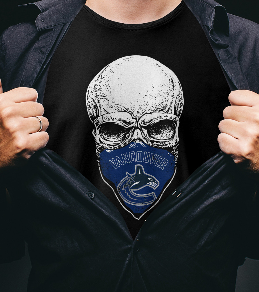 Vancouver Canucks Skull Hockey Team Fan Mask T-Shirt