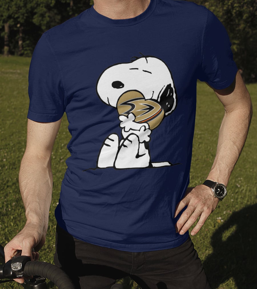 Anaheim Ducks Snoopy Hockey T-Shirt