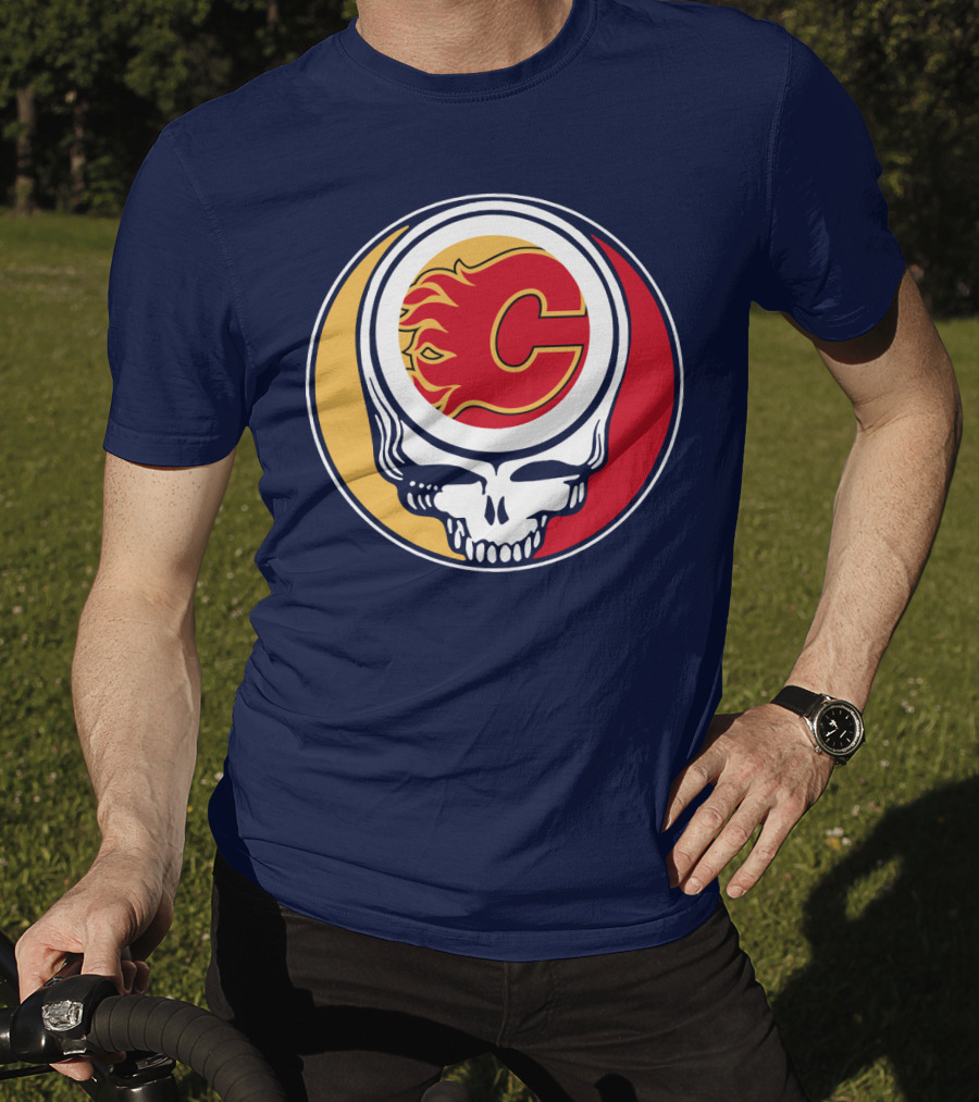 Calgary Flames Grateful Dead Skull Logo Fan Merchandise T-Shirt