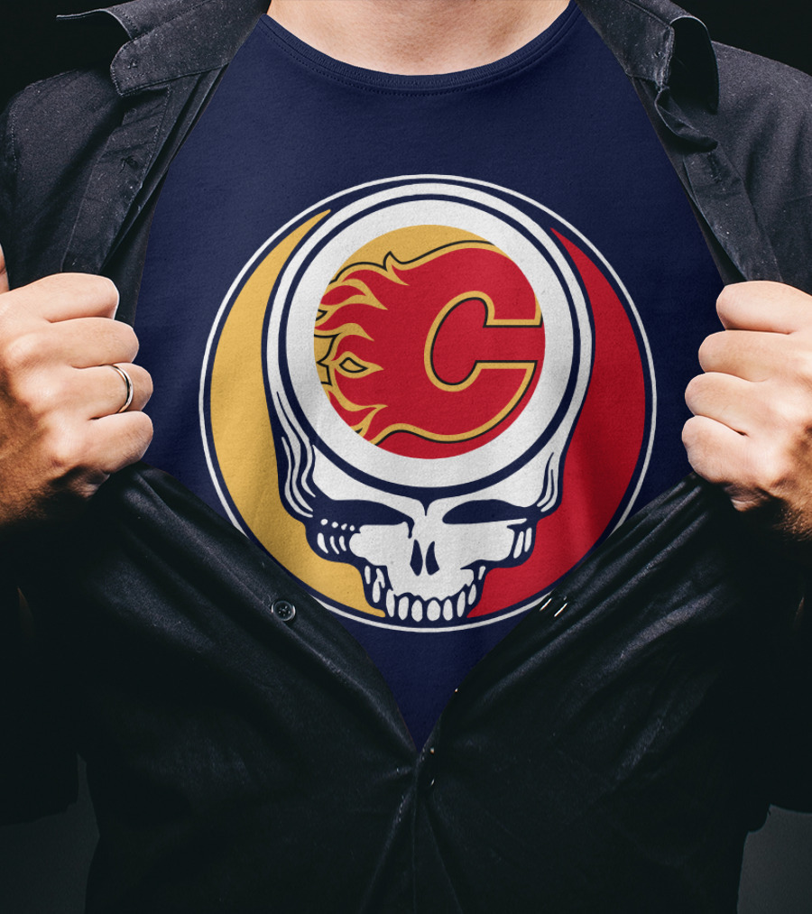 Calgary Flames Grateful Dead Skull Logo Fan Merchandise T-Shirt