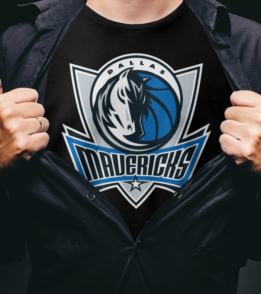Dallas Mavericks Basketball Team T-Shirt