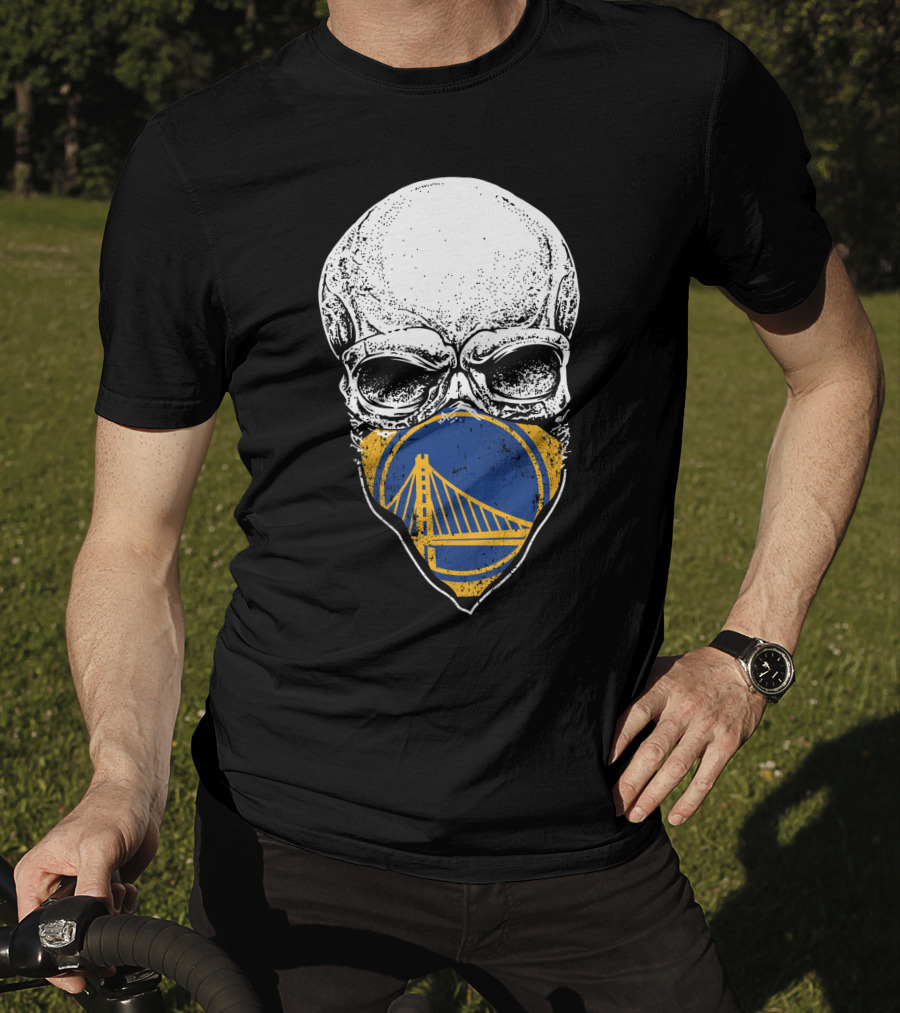 Golden State Warriors Masked Skull Bridge T-Shirt