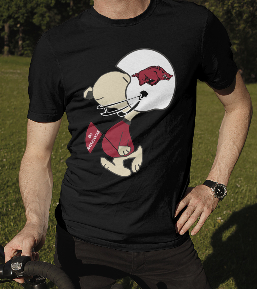 Go Razorbacks Arkansas Razorbacks Helmet Character T-Shirt