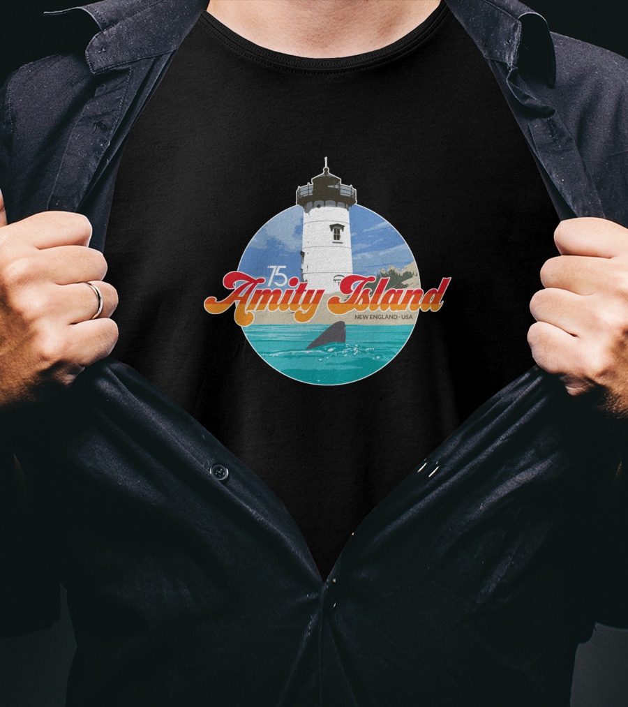 Amity Island 75 New England USA Lighthouse Ocean Scene T-Shirt