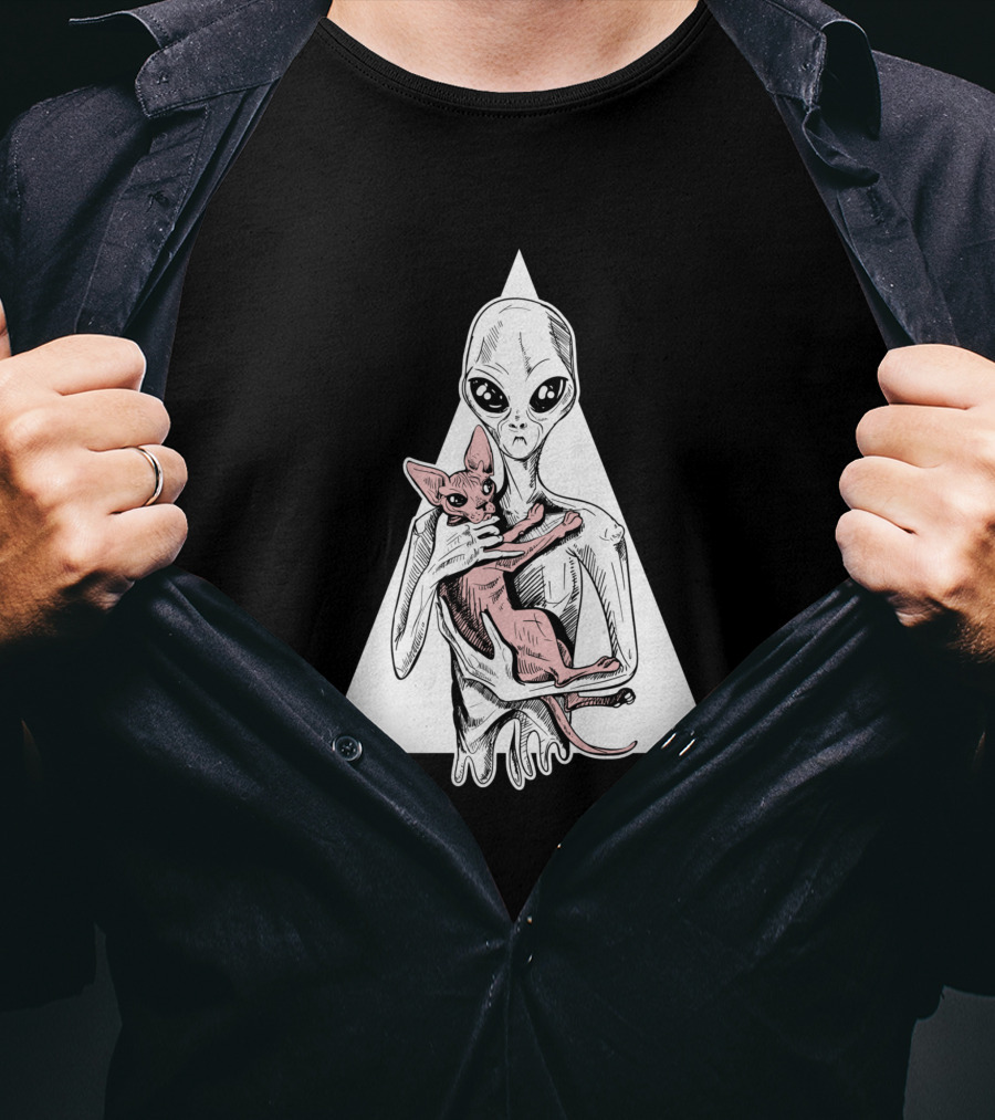 Alien And Sphynx Cat With Triangle Backdrop 1156960 T-Shirt
