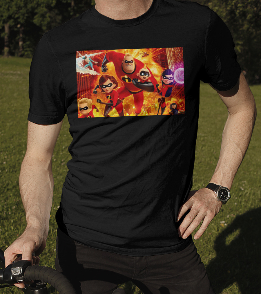 The Incredibles Family Action Adventure Pixar Scene T-Shirt